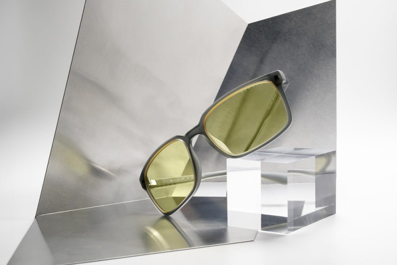 MAMMOTH - Prescription - Smoke - Sun