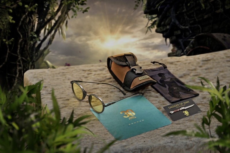 Tomb Raider Croft - prescription - Metal Inro - Amber